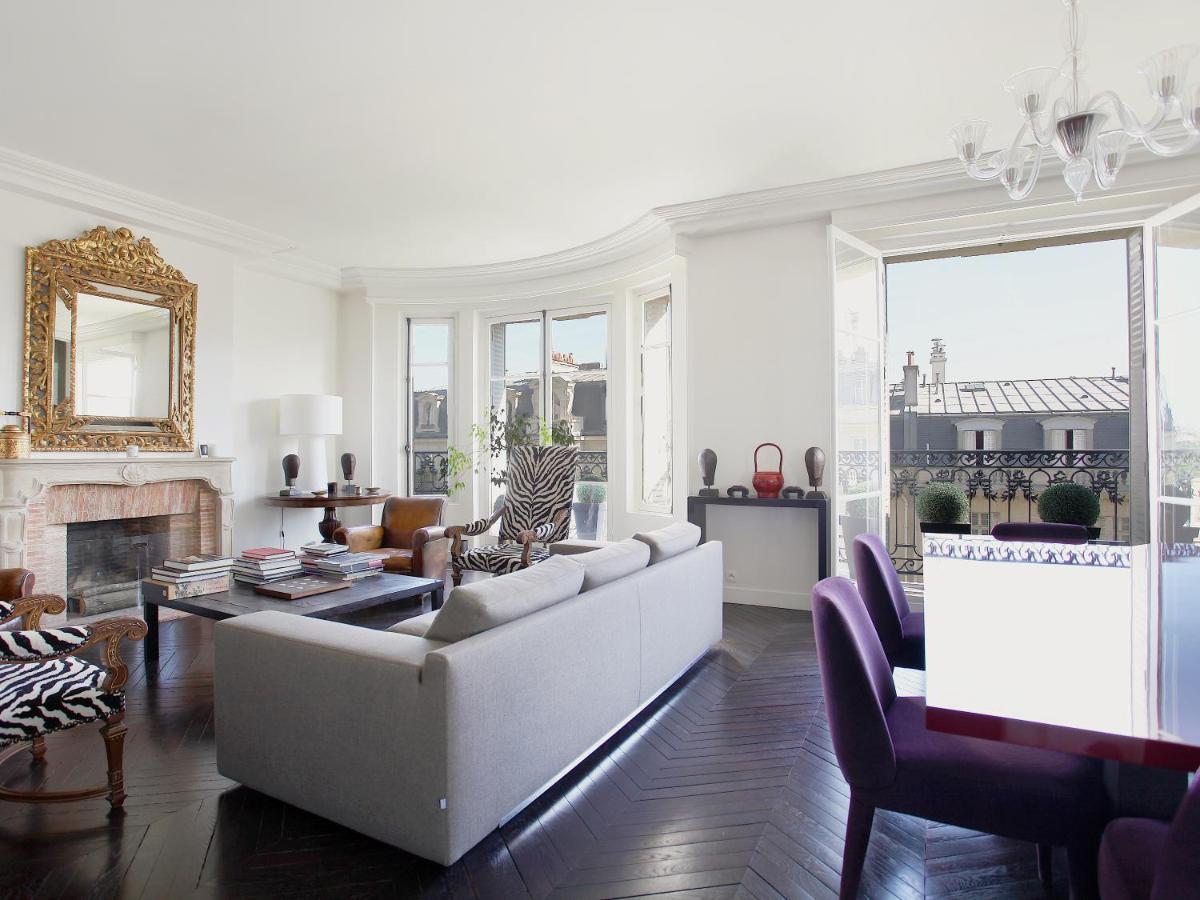 Outstanding 2 Bedrooms With A Terrific Eiffel Tower View Paris Dış mekan fotoğraf