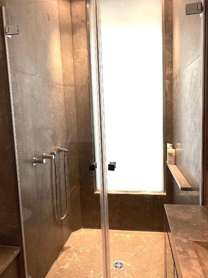 Outstanding 2 Bedrooms With A Terrific Eiffel Tower View Paris Dış mekan fotoğraf