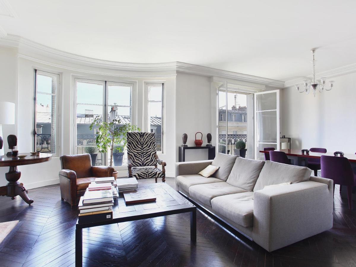 Outstanding 2 Bedrooms With A Terrific Eiffel Tower View Paris Dış mekan fotoğraf